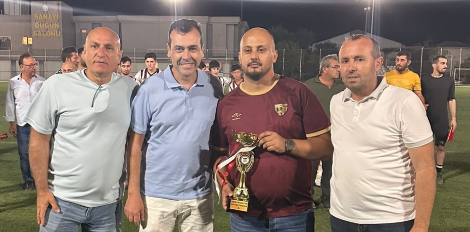 Büyükşehir’den, Mahalleler Arası Futbol Turnuvasına destek