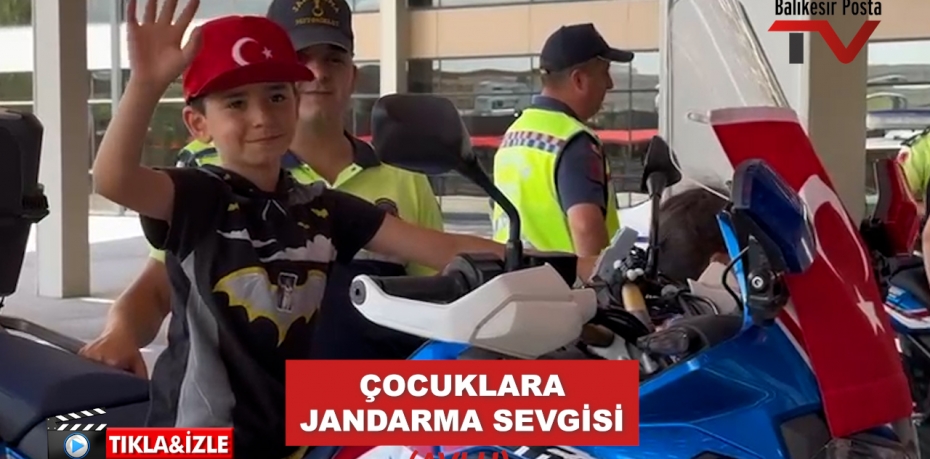 ÇOCUKLARA JANDARMA SEVGİSİ (AVLU)