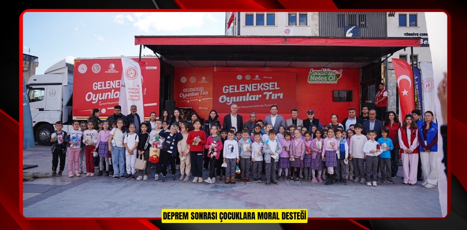 Deprem sonrası çocuklara moral desteği