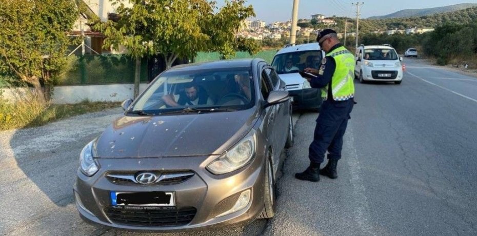 BALIKESİR’DE ARANAN 5 ŞAHIS YAKALANDI