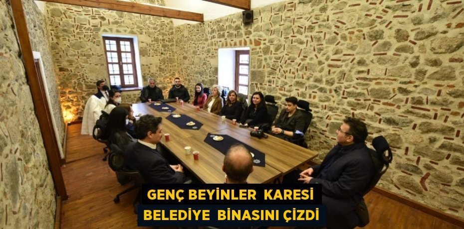 GENÇ BEYİNLER  KARESİ BELEDİYE  BİNASINI ÇİZDİ