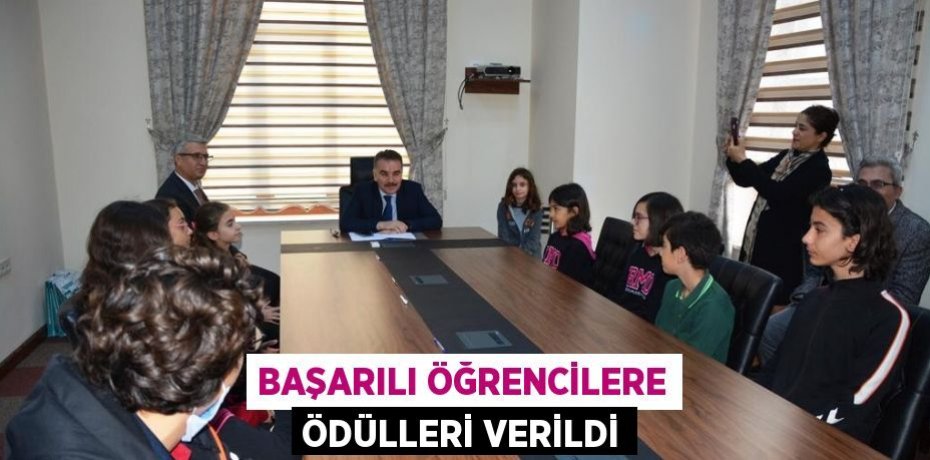 BAŞARILI ÖĞRENCİLERE ÖDÜLLERİ VERİLDİ