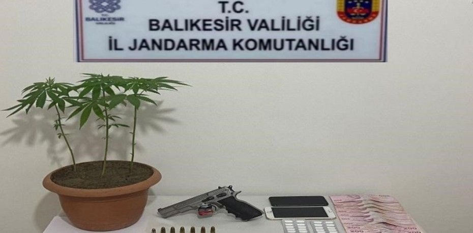 BALIKESİR’DE 2 ŞAHSA UYUŞTURUCU OPERASYONU