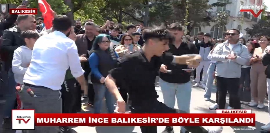 MUHARREM İNCE BALIKESİR'DE BÖYLE KARŞILANDI.